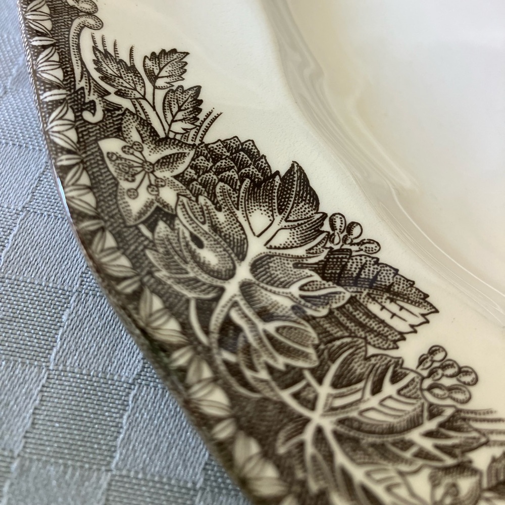 The Friendly Village by Johnson Brothers Salad Plates Made in England ๐ด๓ ง๓ ข๓ ฅ๓ ฎ๓ ง๓ ฟ - Picture 4 of 8